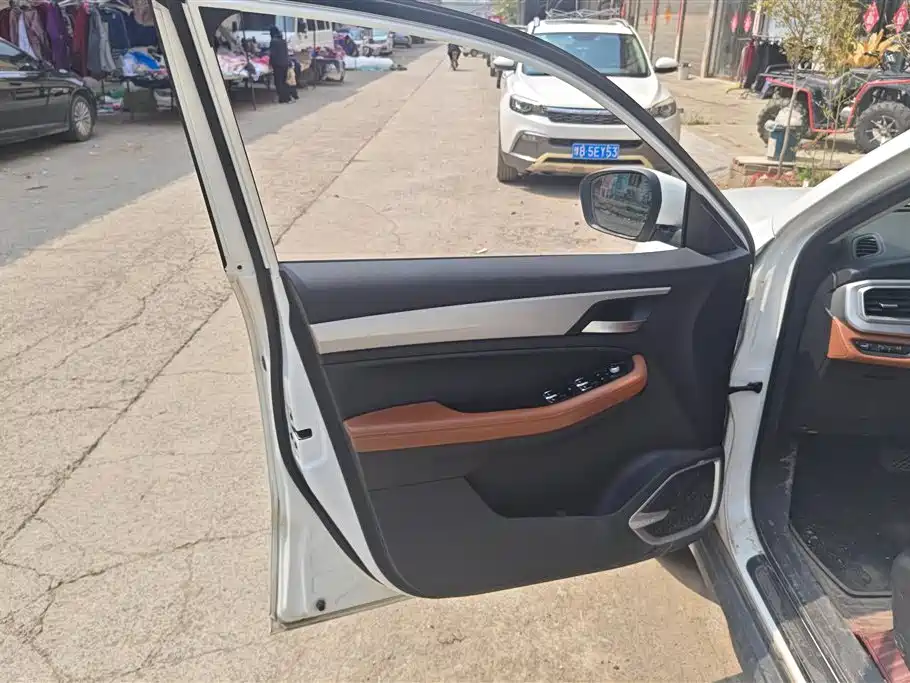 GEELY AUTOMOBILE VISION X6