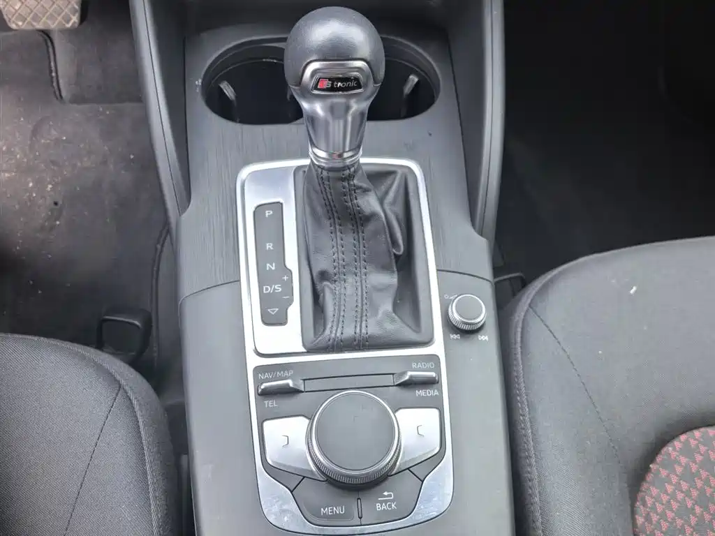 Audi A3 2018 30th Anniversary Sportback 35 TFSI Progressive фото 21