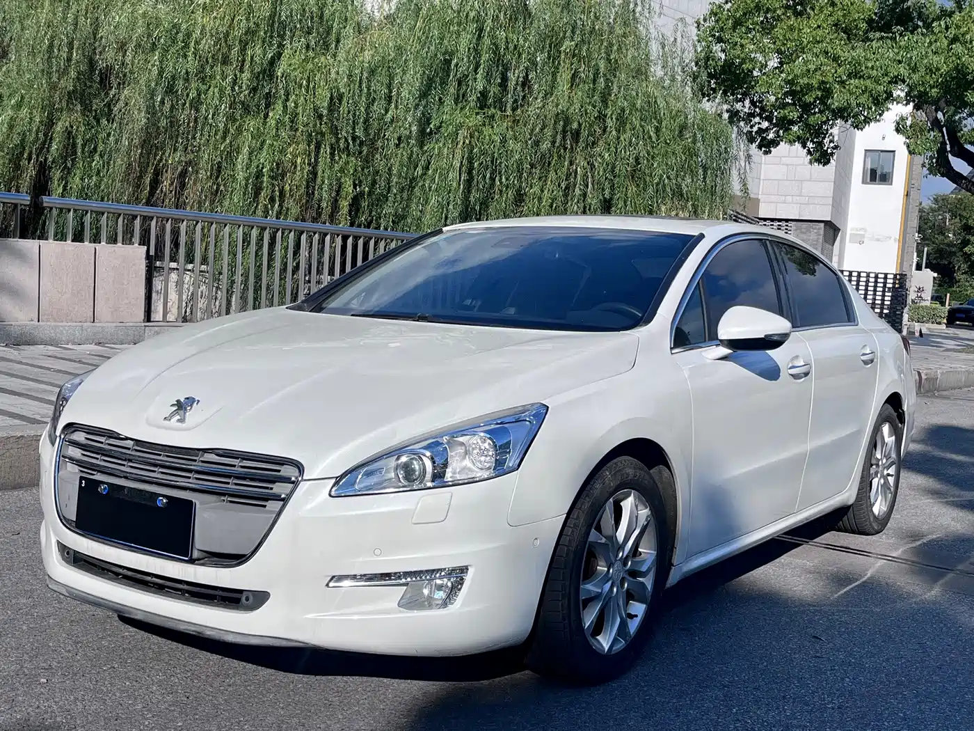 Peugeot 508 2012 2012 2.3L Roland Garros Edition