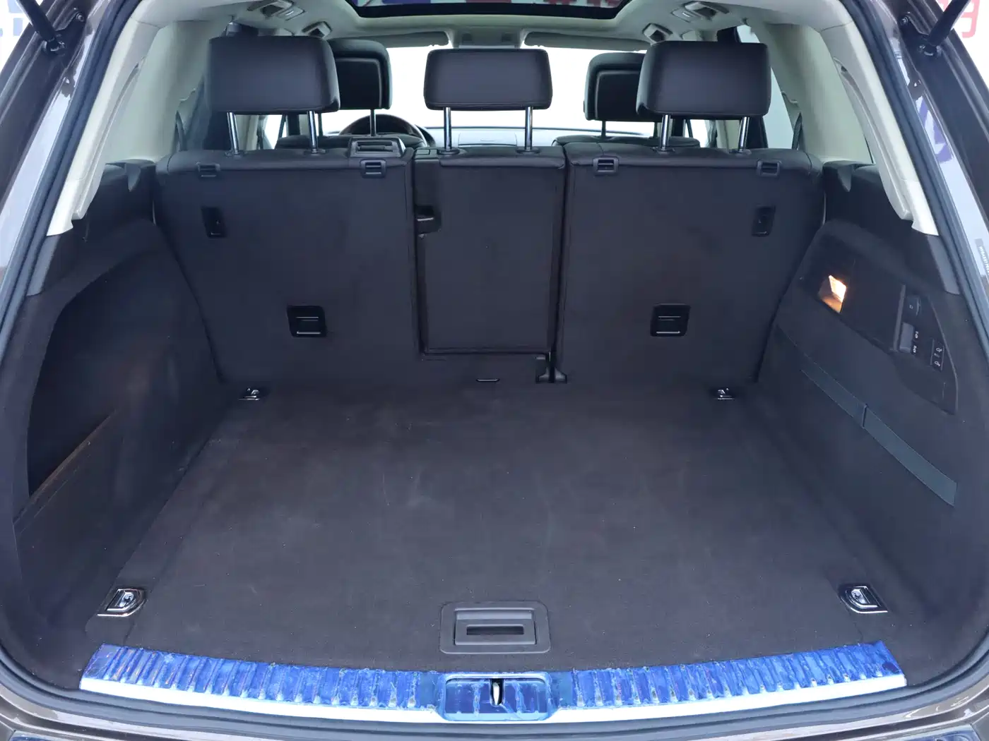 Volkswagen Touareg 2015 3.0TSI Comfort Edition фото 21