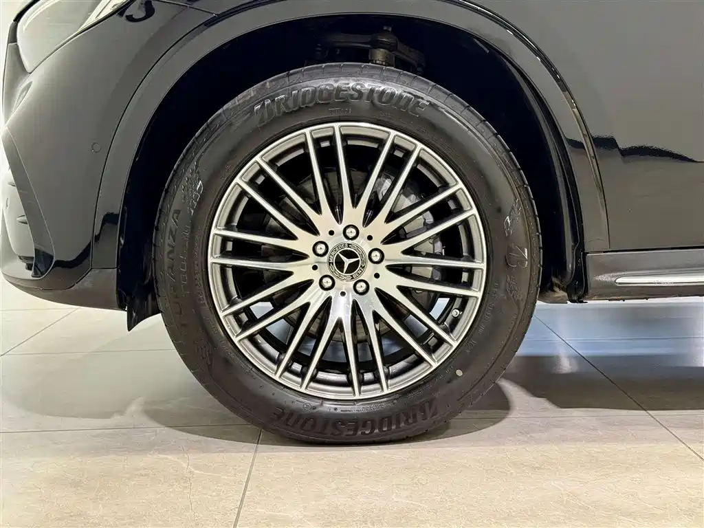 Mercedes-Benz GLC 2024 GLC 300 L 4MATIC Dynamic 5-seater фото 29