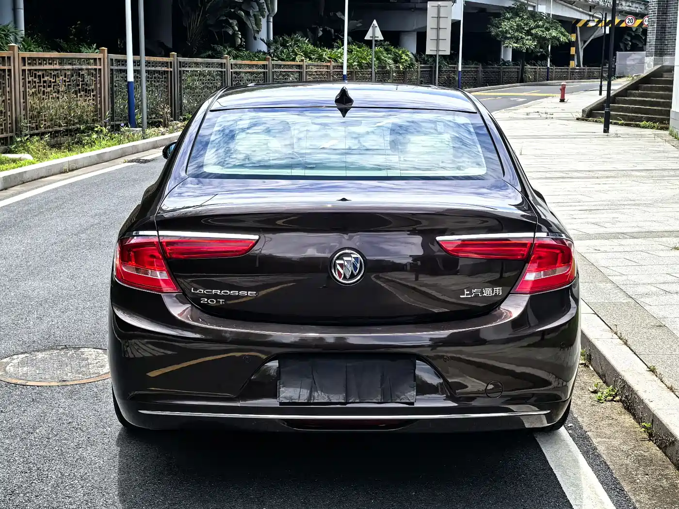 Фото 12 - Buick LaCrosse