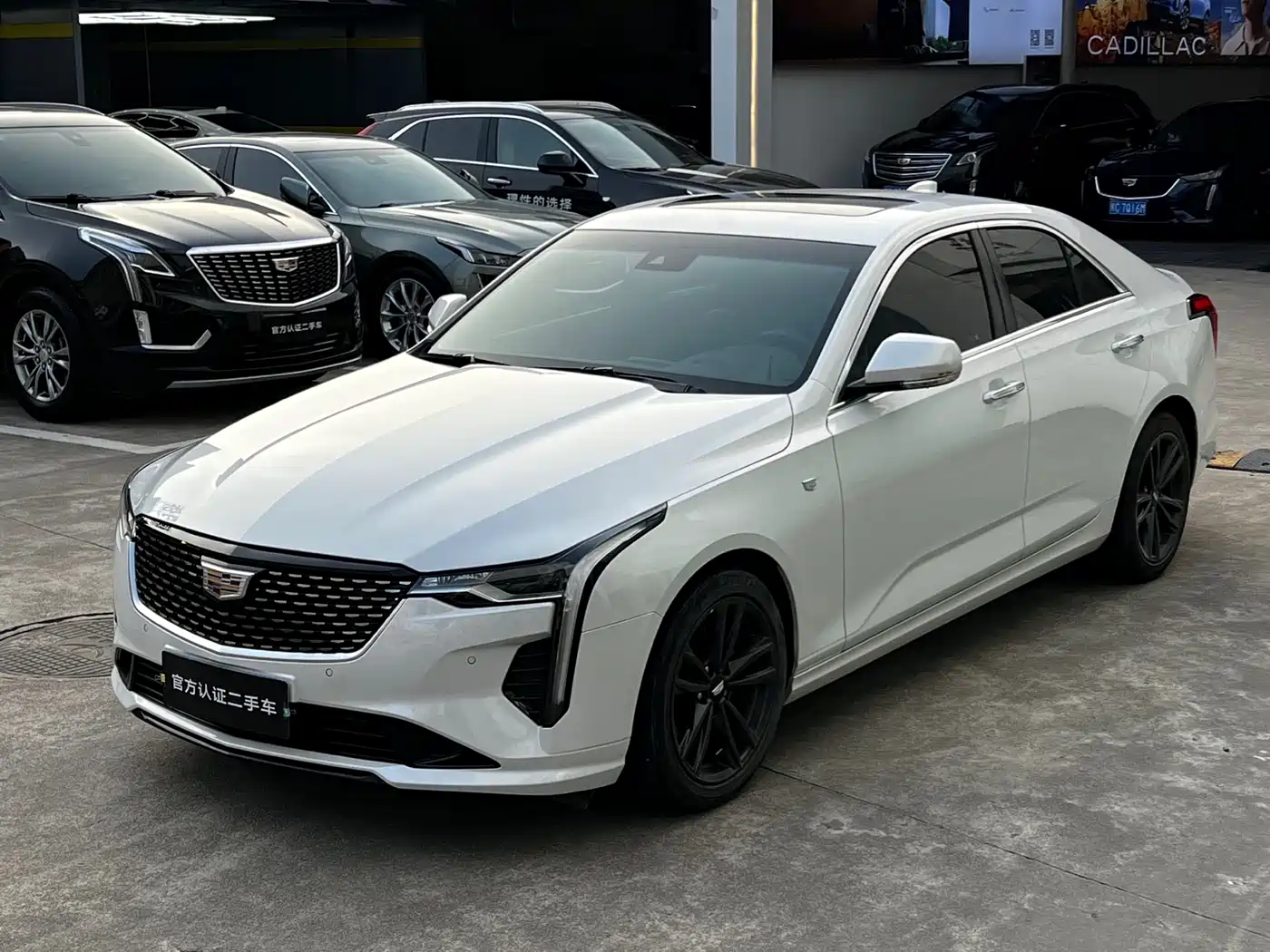 Cadillac CT4 2023 25T Luxury Model