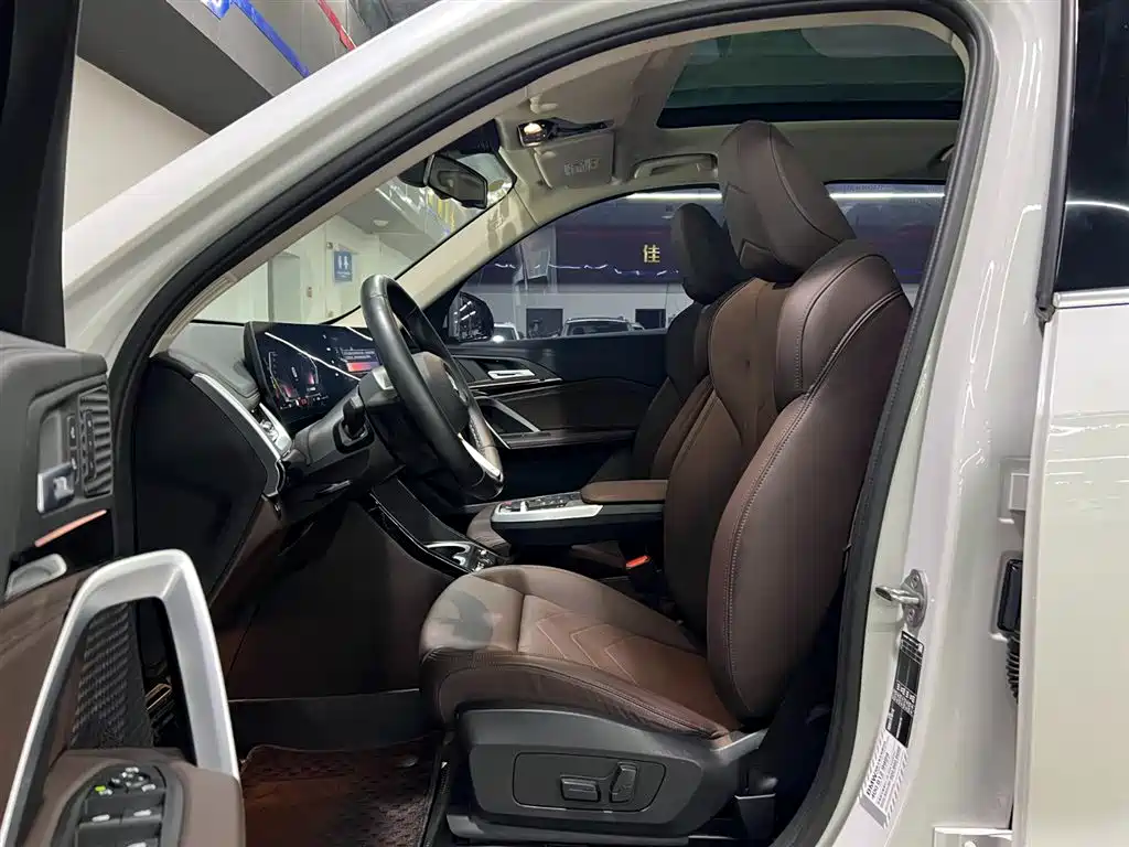 BMW X1 2023 sDrive20Li X Design Package фото 9