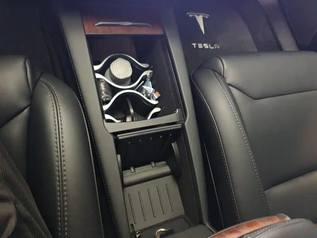 Фото 7 - Tesla Model S