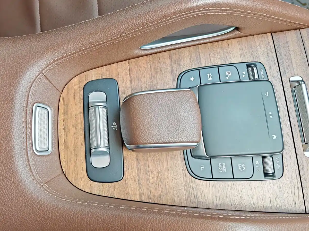 Mercedes-Benz GLE 2024 GLE 450 4MATIC Fashion фото 15