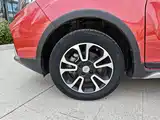 Фото 23 - Geely Vision X3