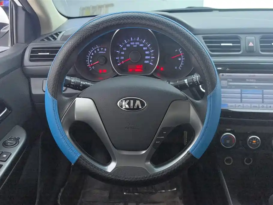 Kia K2 2015 Sedan 1.4L MT GLS фото 15
