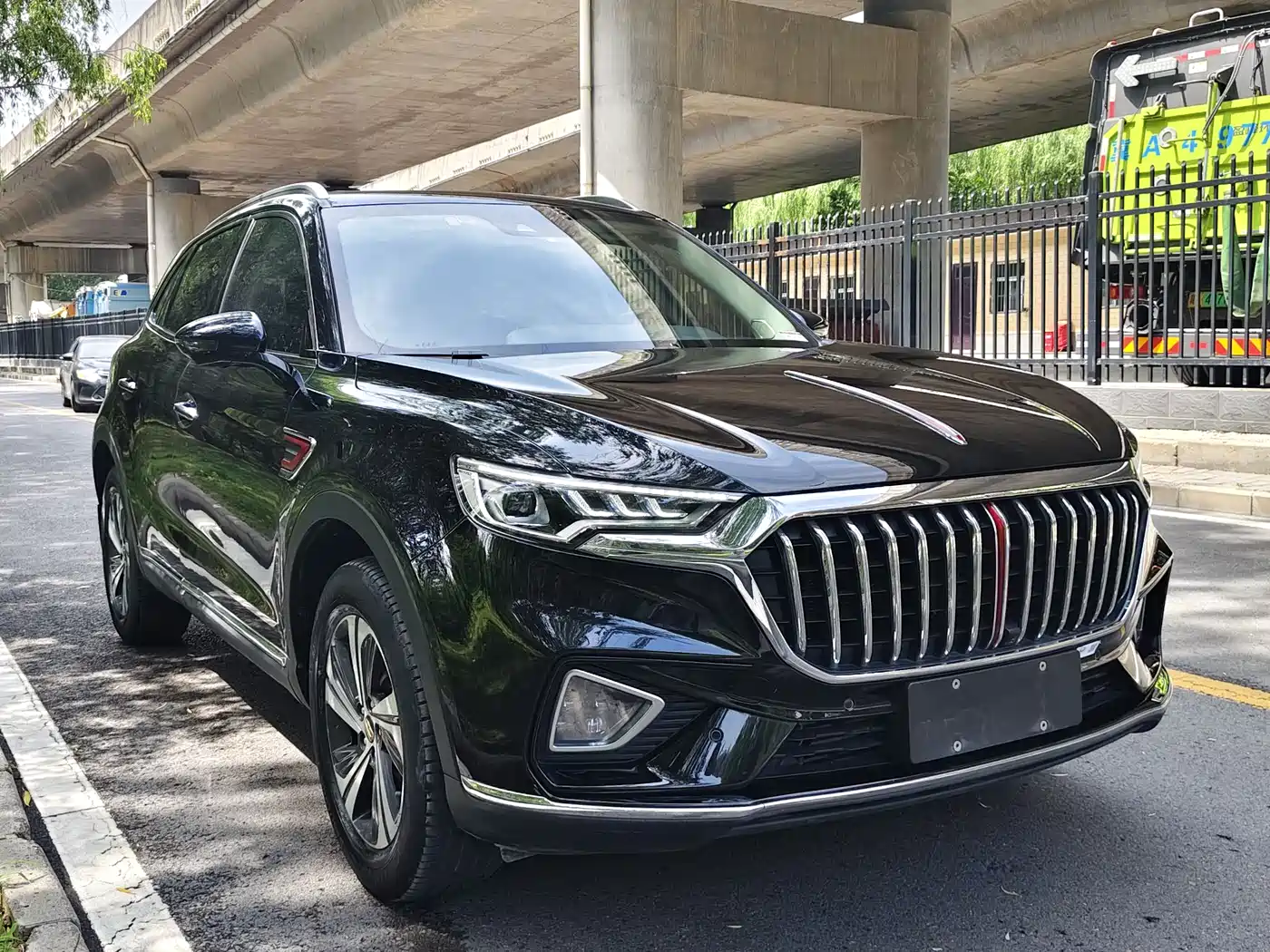 Hongqi HS5 2019 2.0T Smart Connect Enjoy Edition фото 3