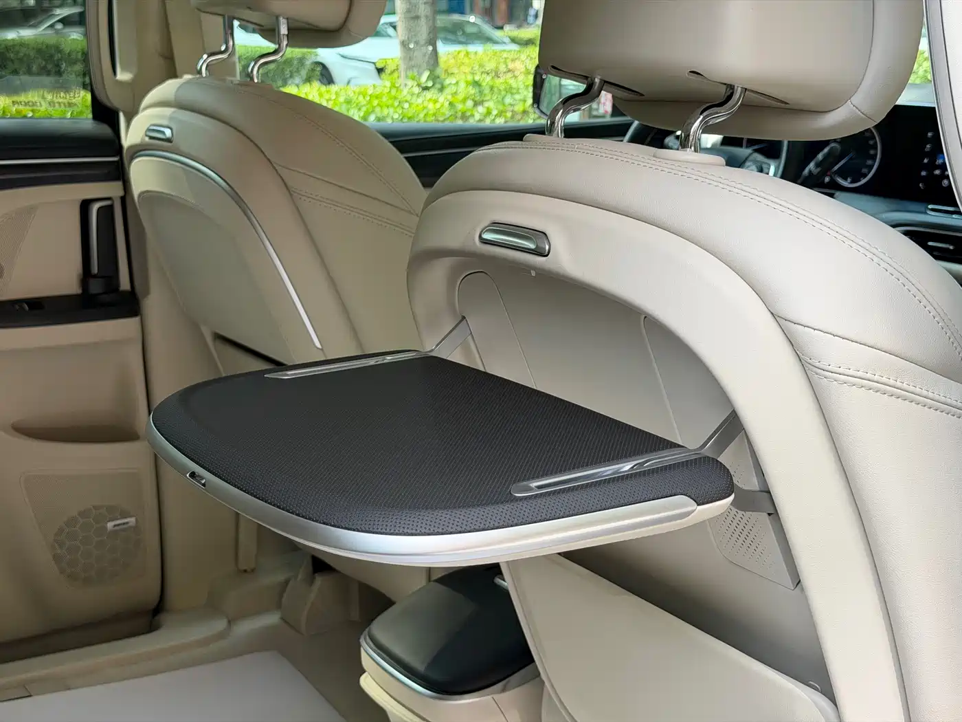 Photo 17 - Buick GL8