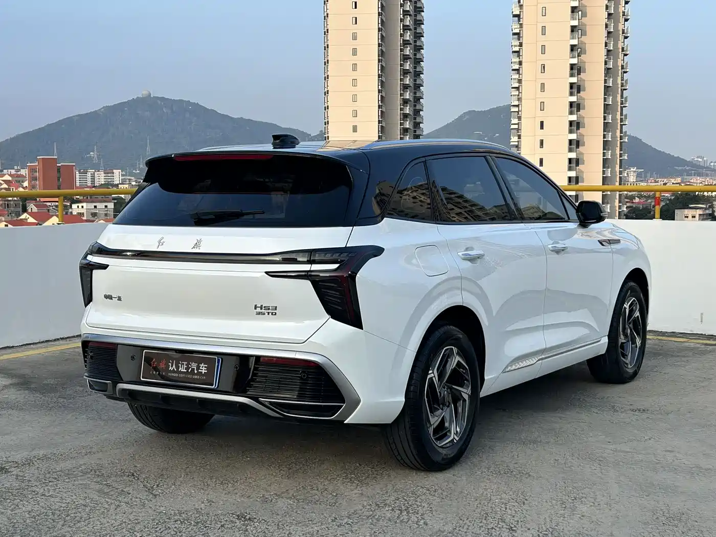 Hongqi HS3 2023 1.5T 2WD Virtue Edition фото 7