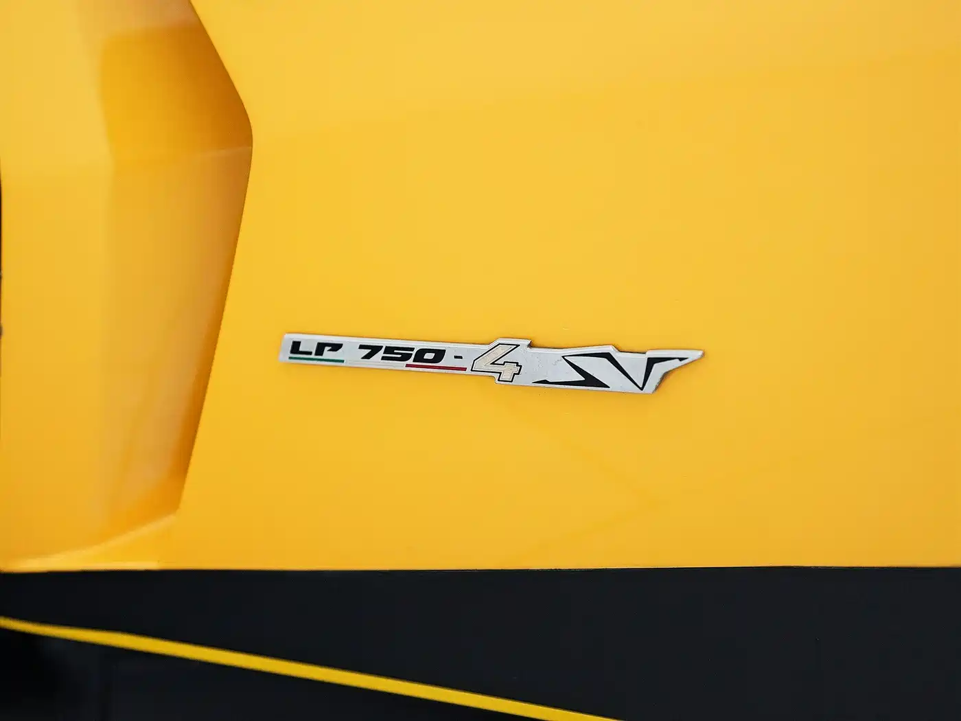 Lamborghini Aventador 2015 LP 750-4 Superveloce фото 17
