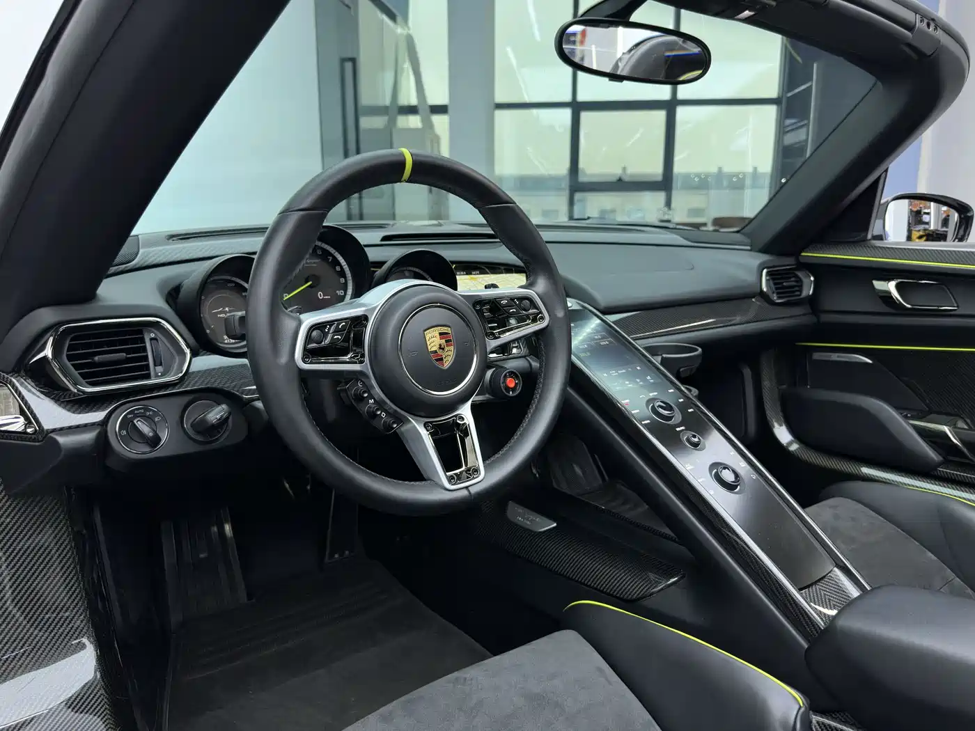 Porsche 918 Spyder 2015 2014 4.6L