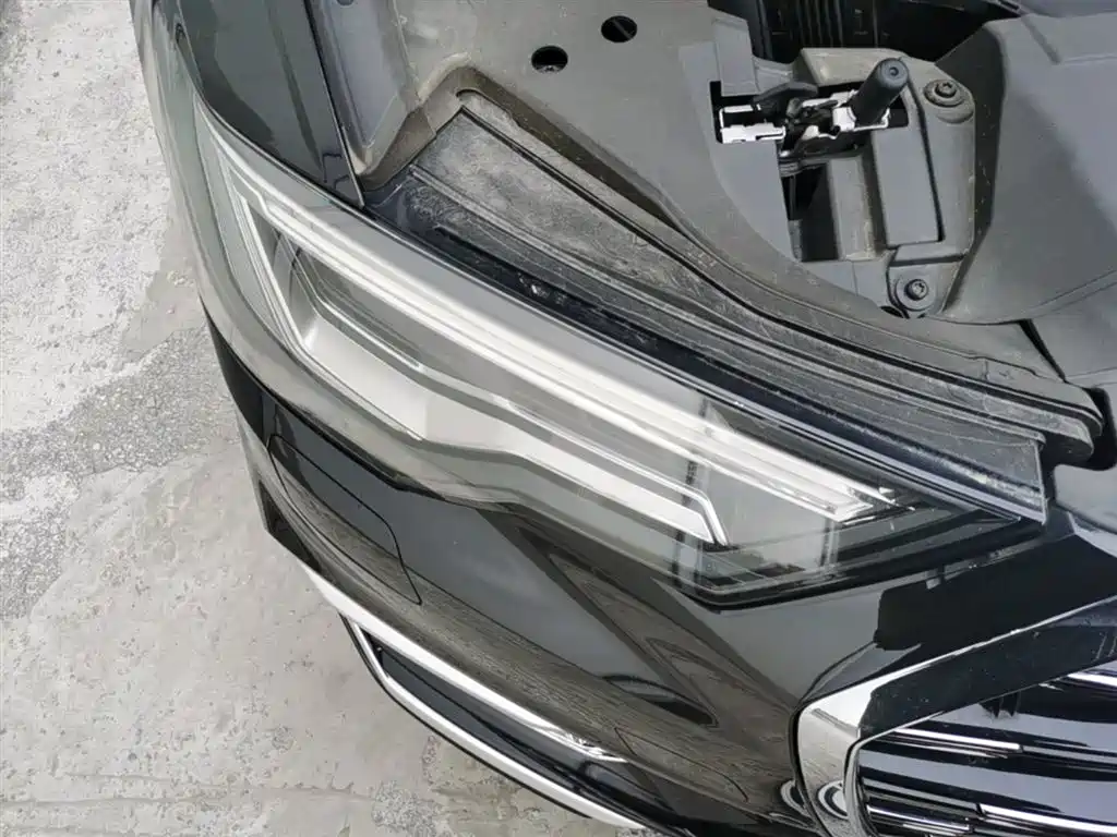 Audi A6L 2025 45 TFSI quattro Premium Sport фото 13