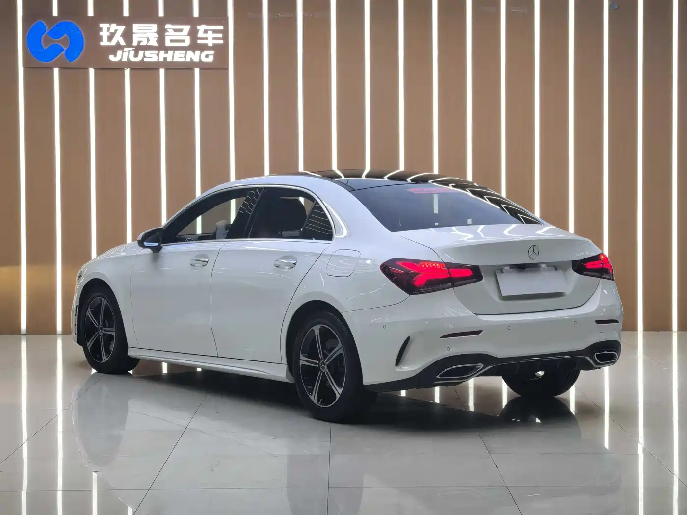 Mercedes-Benz A-Class 2023 A 200 L Fashion фото 3