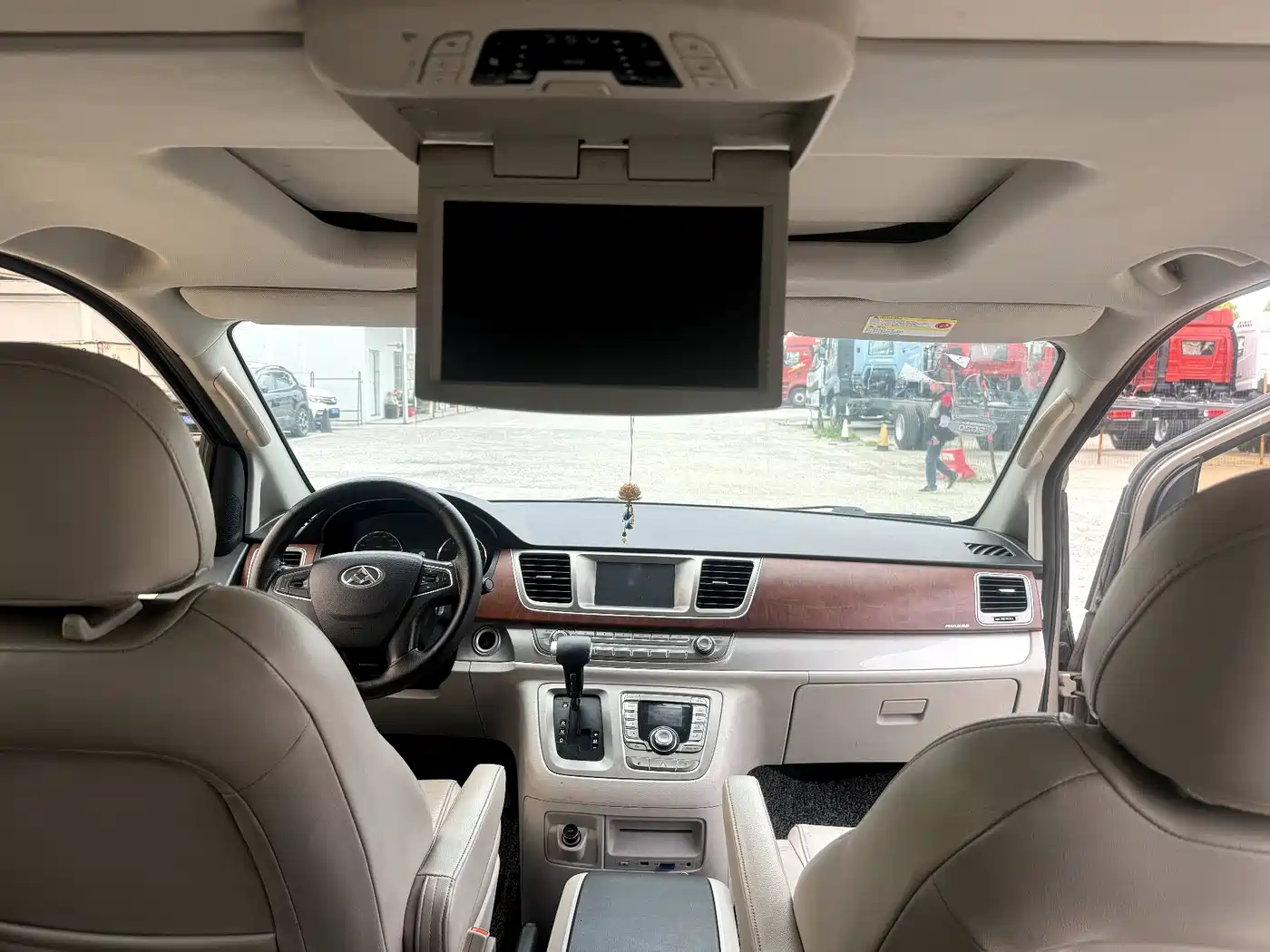 SAIC Maxus Maxus G10 2016 2.0T Automatic Executive Edition фото 10