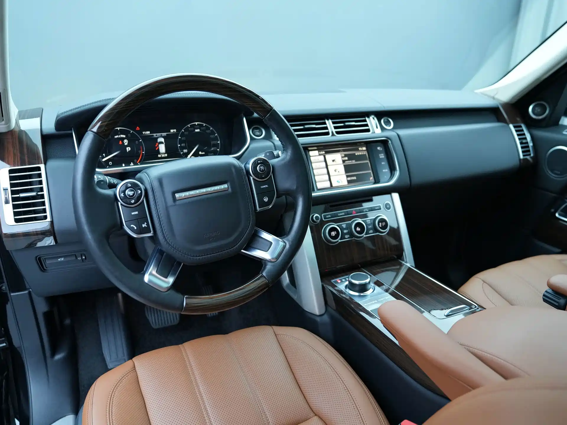 Фото 8 - Land Rover Range Rover
