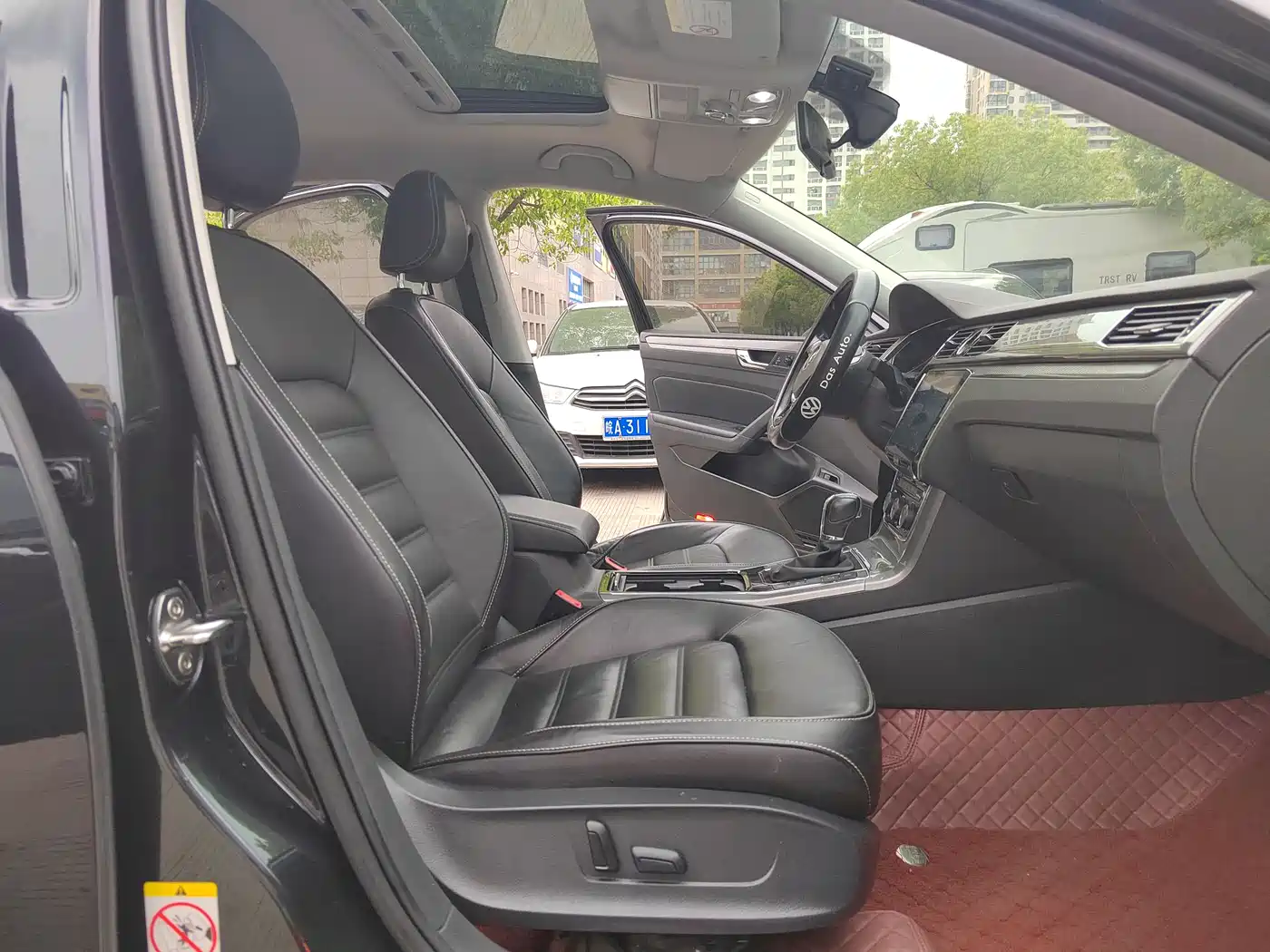 Volkswagen Passat 2017 330TSI DSG Prestige фото 5