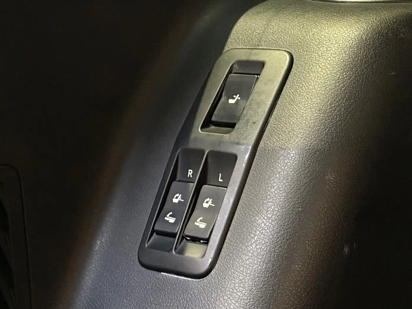 Toyota Prado 2016 3.5L Auto VX NAVI фото 10