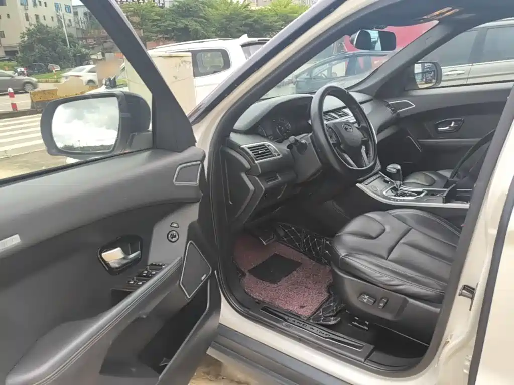 Landwind X7 2016 2015 2.0T Panorama Premium