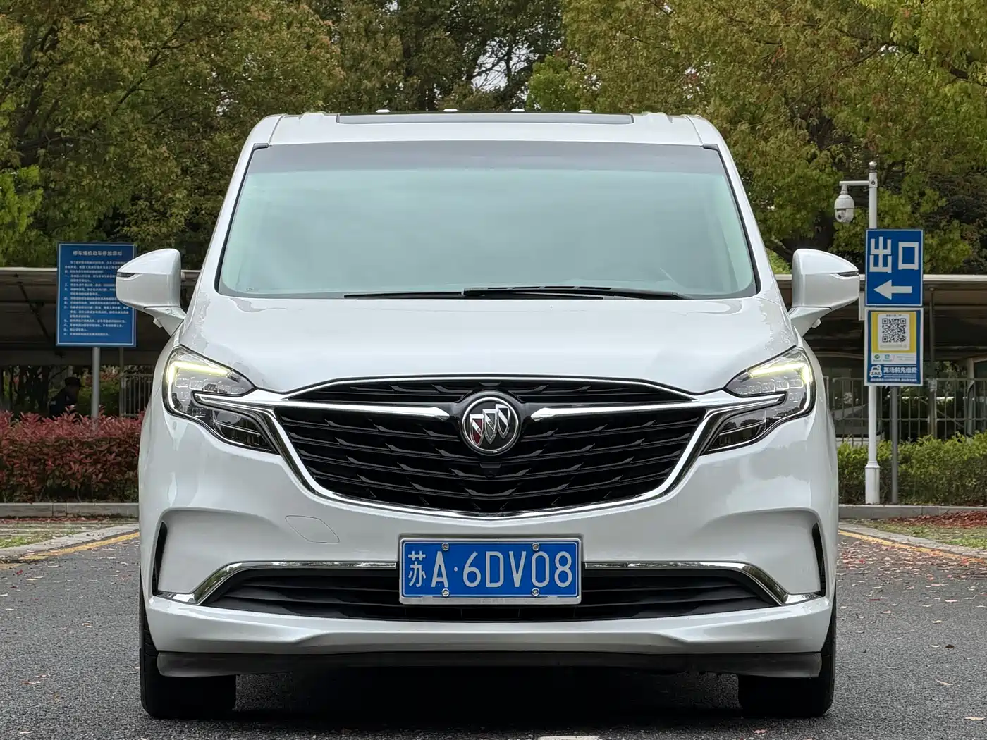 Buick GL8 2021 ES Landlord 653T Comfort фото 2