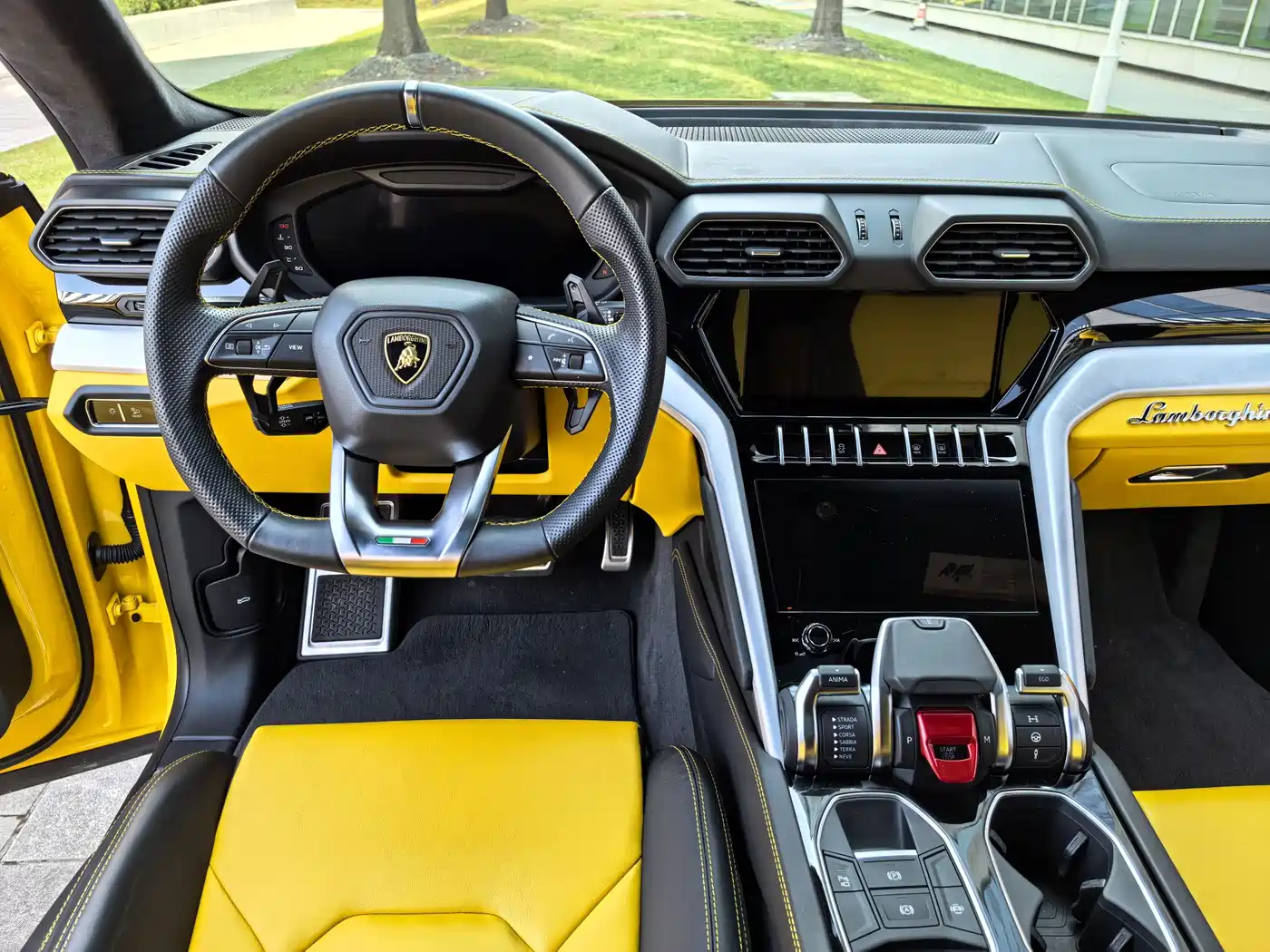 Lamborghini Urus 2021 4.0T V8 фото 13