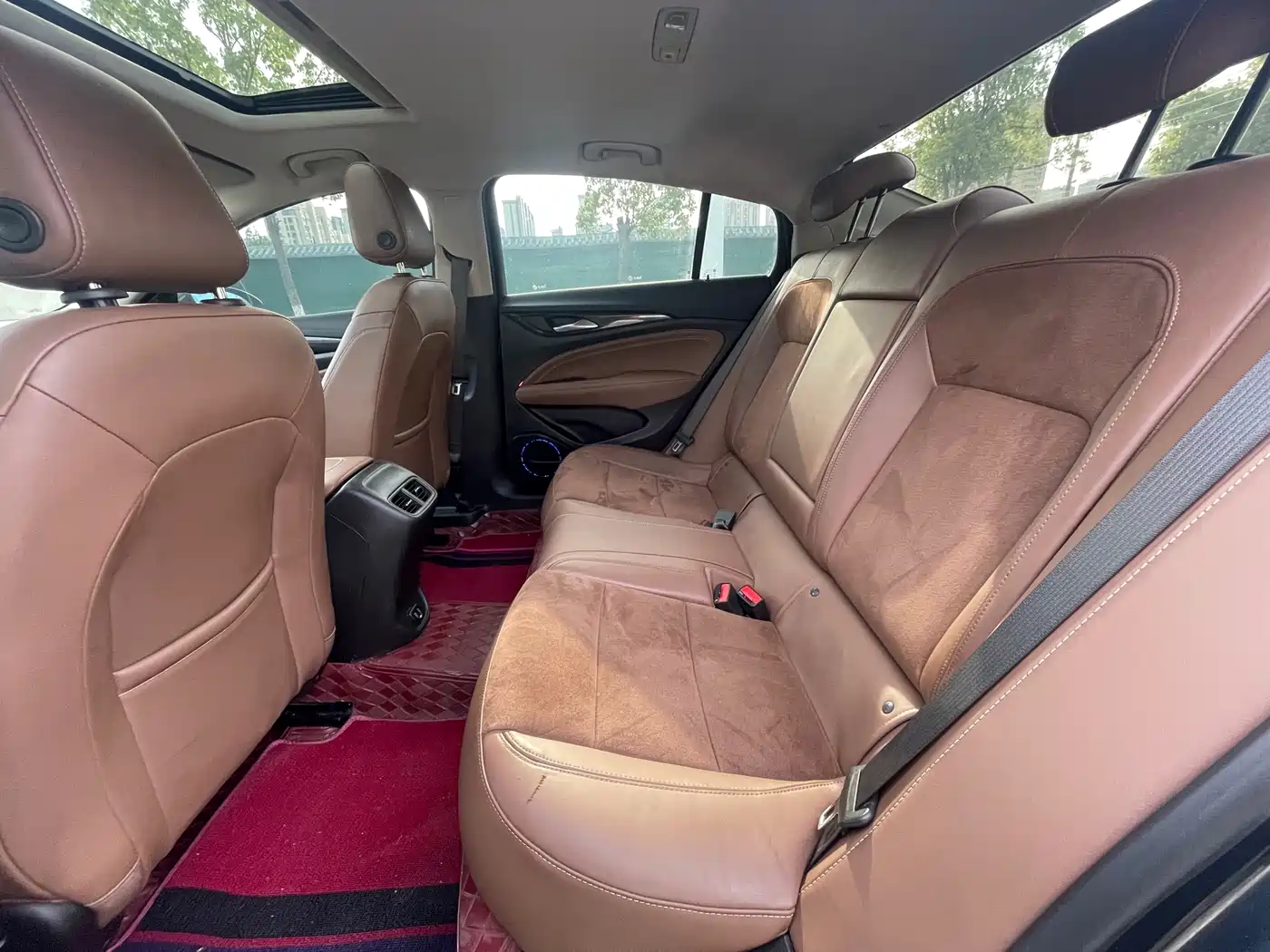 Buick Regal 2020 552T Luxury фото 8