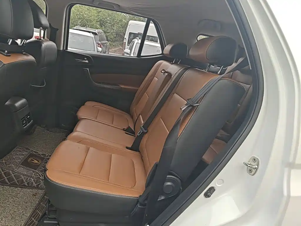 Changan Oshan Changan Oushang CX70 2016 2016 1.6L Manual Luxury