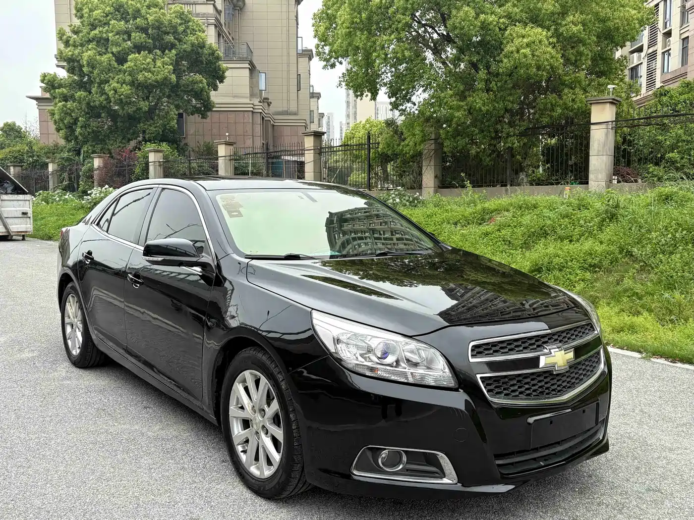 Chevrolet Malibu 2013 2.0L Automatic Luxury Edition фото 3