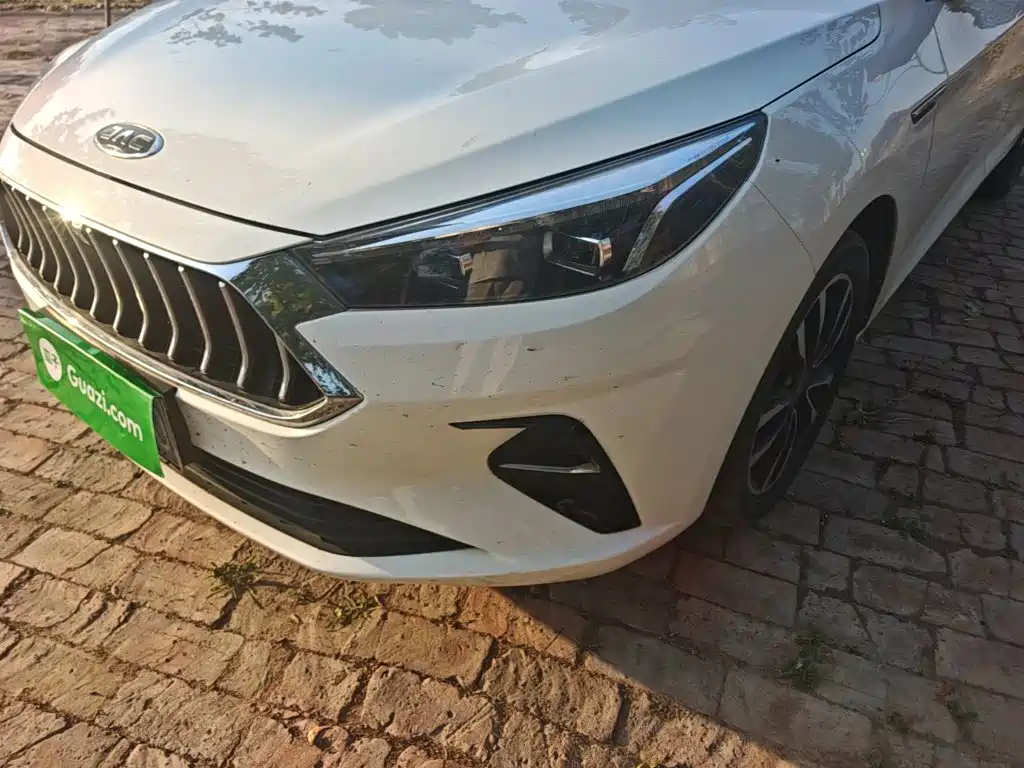JAC JAC J7 2020 2020 1.5T CVT Surpass Type