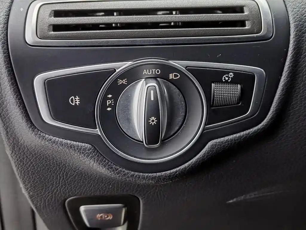 Mercedes-Benz GLC 2020 GLC 300 L 4MATIC Dynamic фото 21