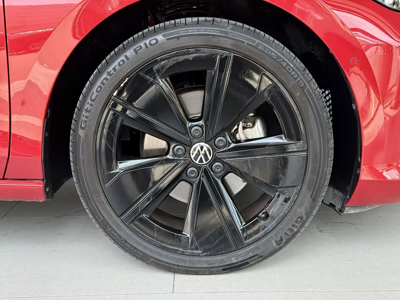 Volkswagen Lamando 2025 2025 Model Lamando L 2.0T GTS Basic