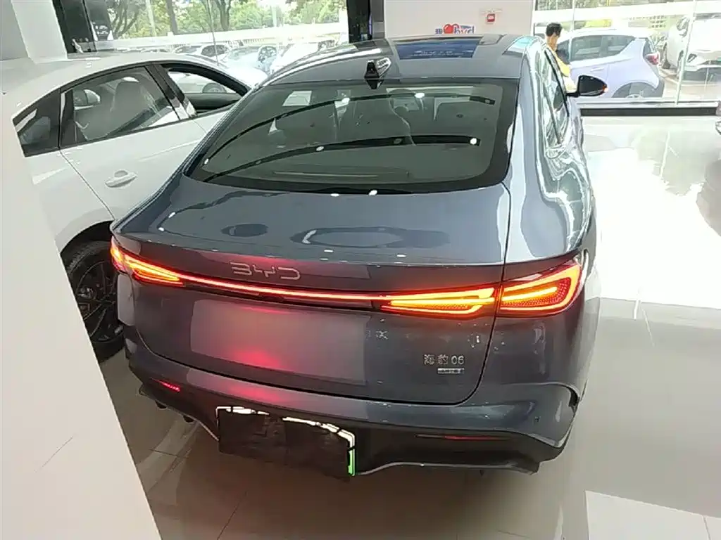 BYD Seal 06 New Energy 2025 DM-i Smart Drive Edition 120KM Luxury фото 6