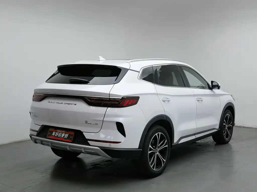صورة 2 - BYD Song PLUS