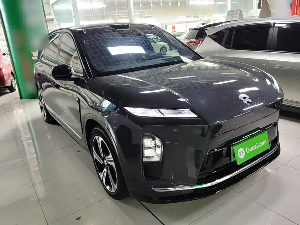 Фото 4 - NIO ES8