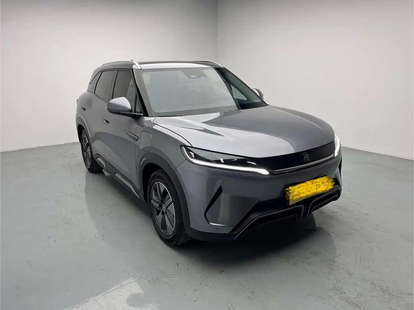 BYD Yuan UP 2024 401KM Surpass Edition фото 3