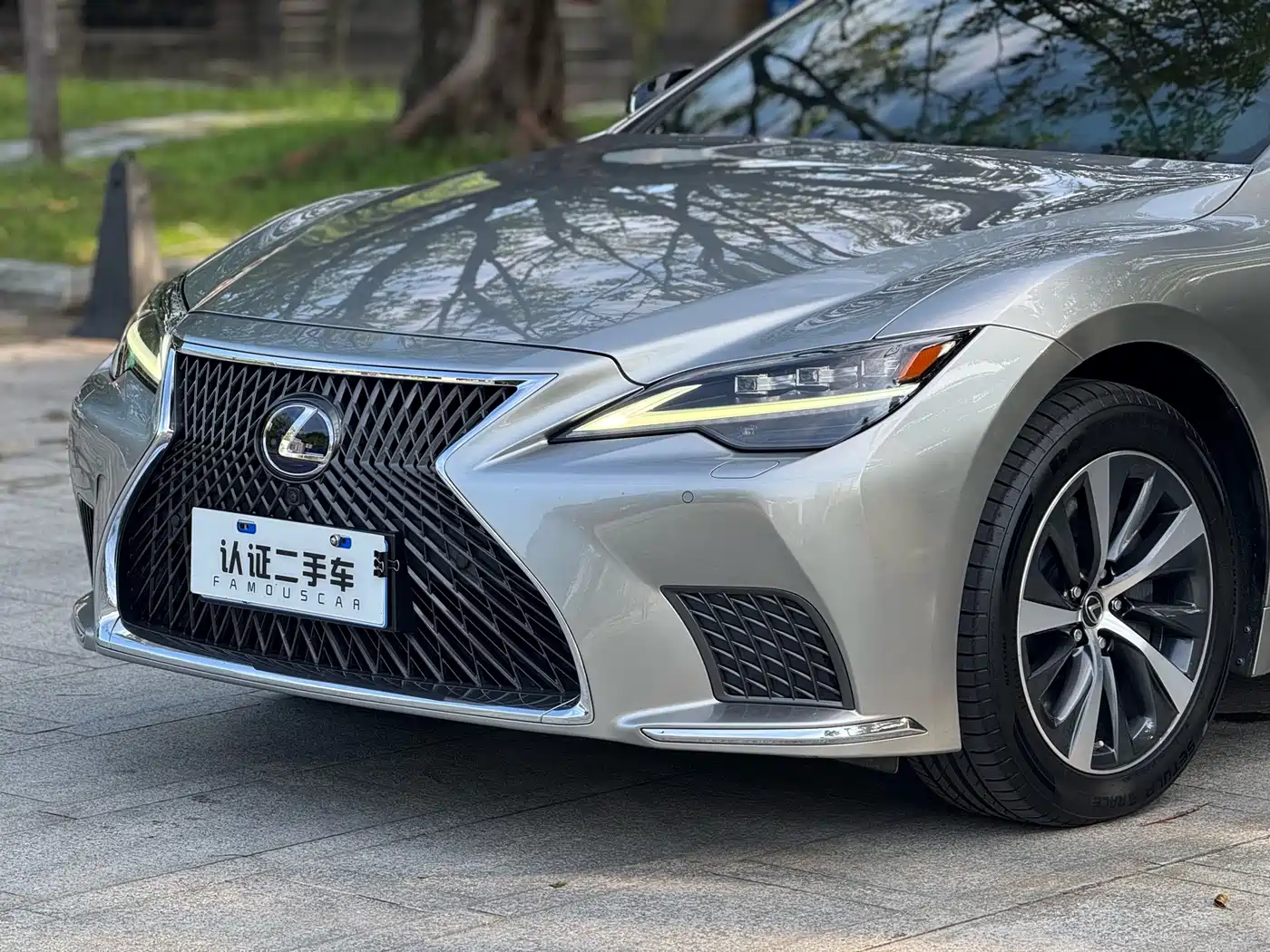 Lexus LS 2022 2021 500h Excellence Edition