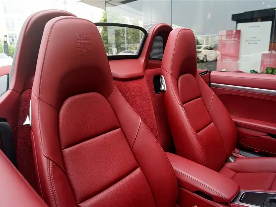 Photo 14 - Porsche 718