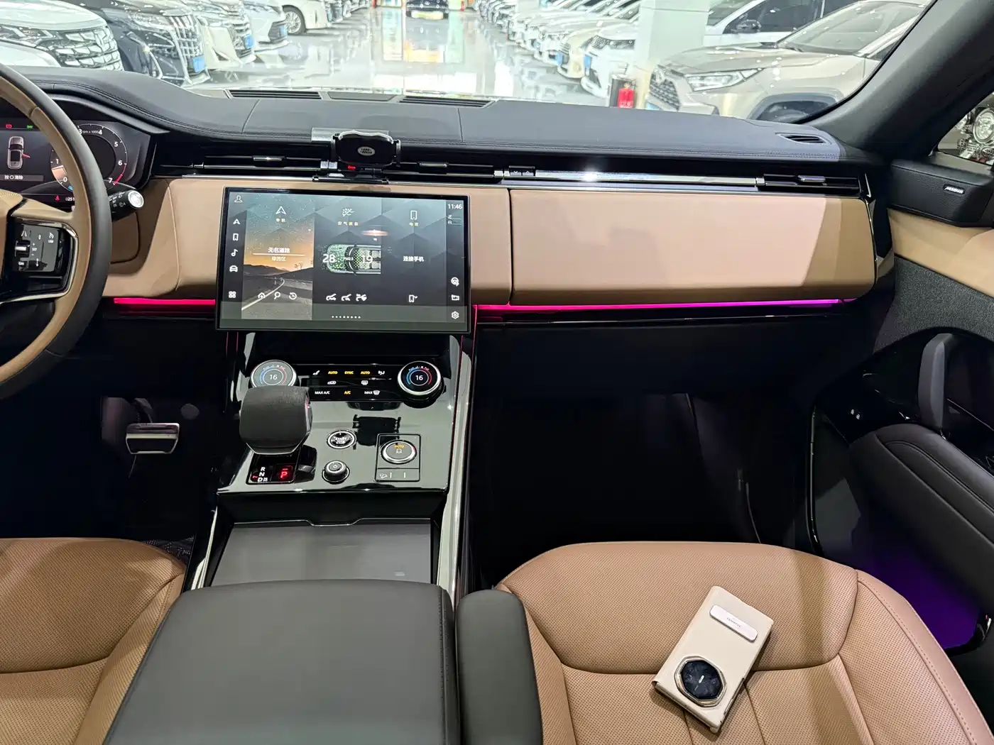 Photo 15 - Land Rover Range Rover Sport