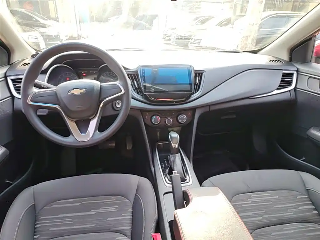 Chevrolet Cavalier 2019 320 Auto Sunroof Enjoyment Edition фото 10