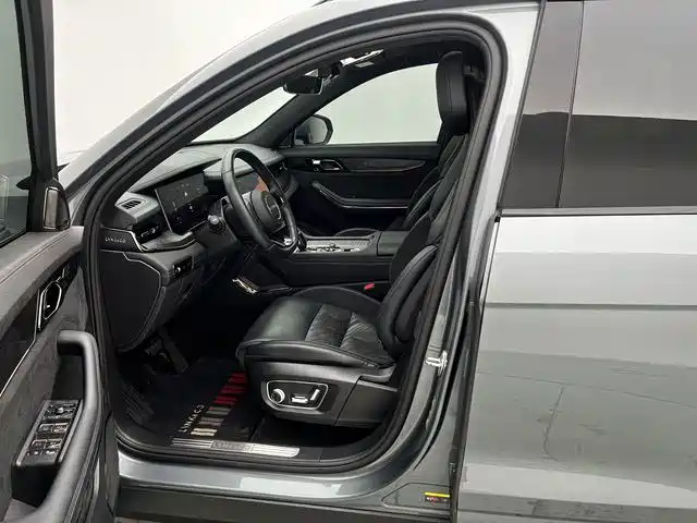 Lynk & Co 09 2022 2021 2.0T Halo 7-seater