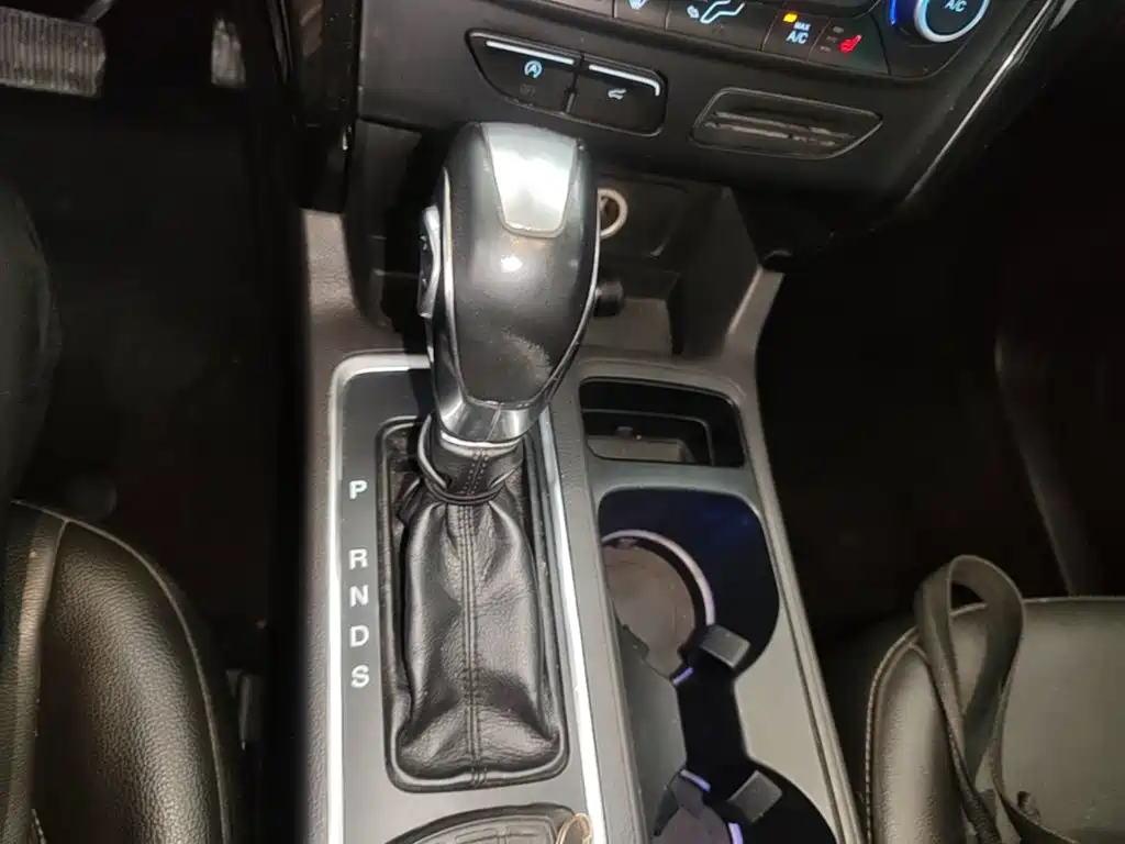 Photo 14 - Ford Kuga