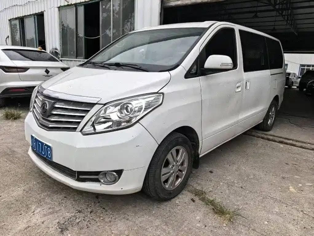 Dongfeng Fengxing Fengxing CM7 2019 2018 2.0T Manual Luxury