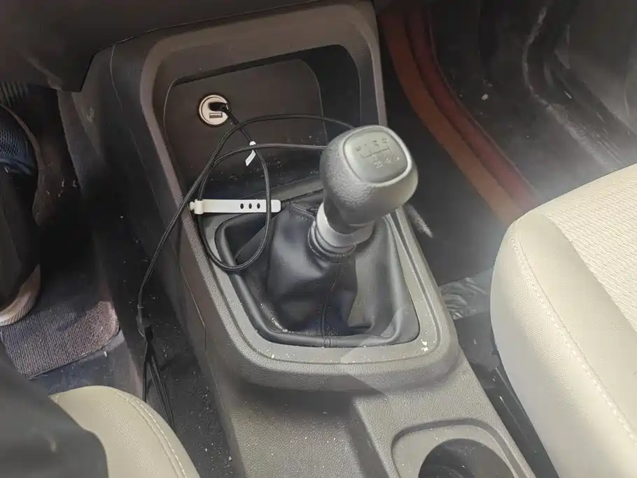 Wuling Motors Wuling Hongguang V 2026 2022 1.5L Dynamic Edition Hydraulic Power Steering LAR