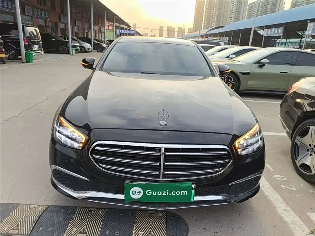 Mercedes-Benz E-Class New Energy 2022 Facelift E 350 e L Plug-in Hybrid Sedan фото 3