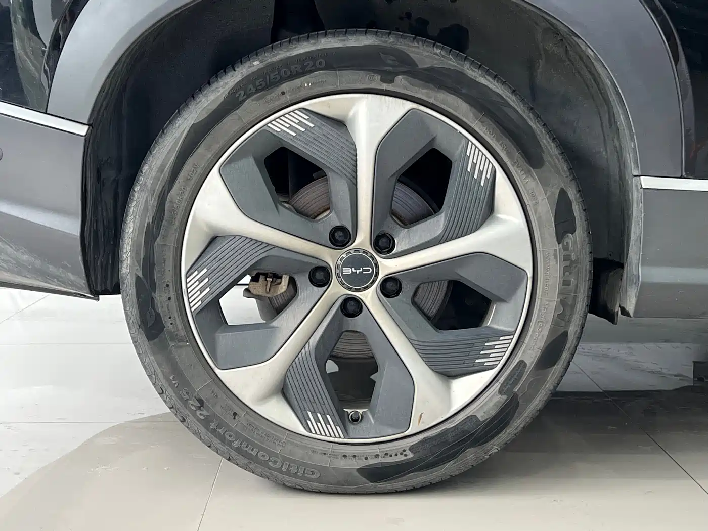 BYD Frigate 07 2024 Glory Edition DM-i 205KM Flagship фото 10