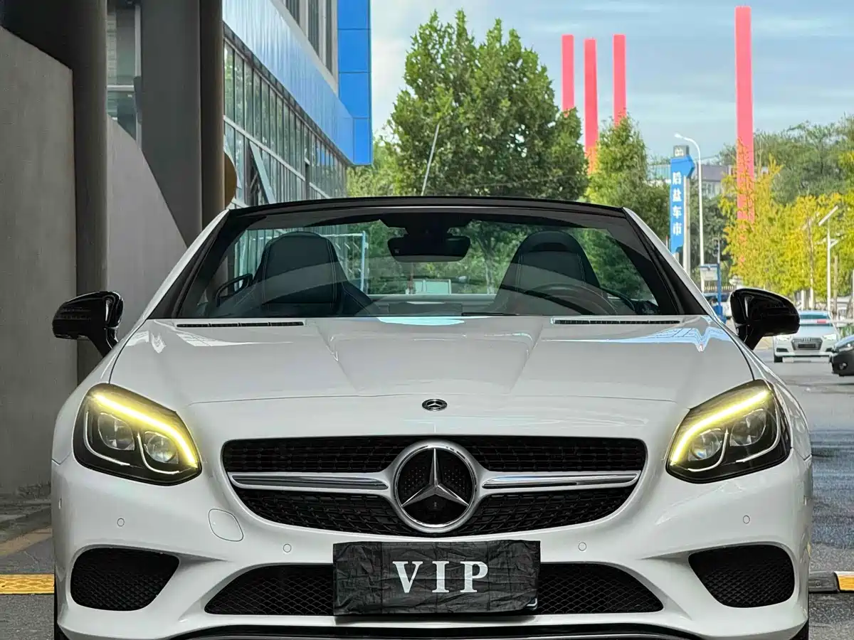 Mercedes-Benz SLC 2018 SLC 260 Dynamic фото 3