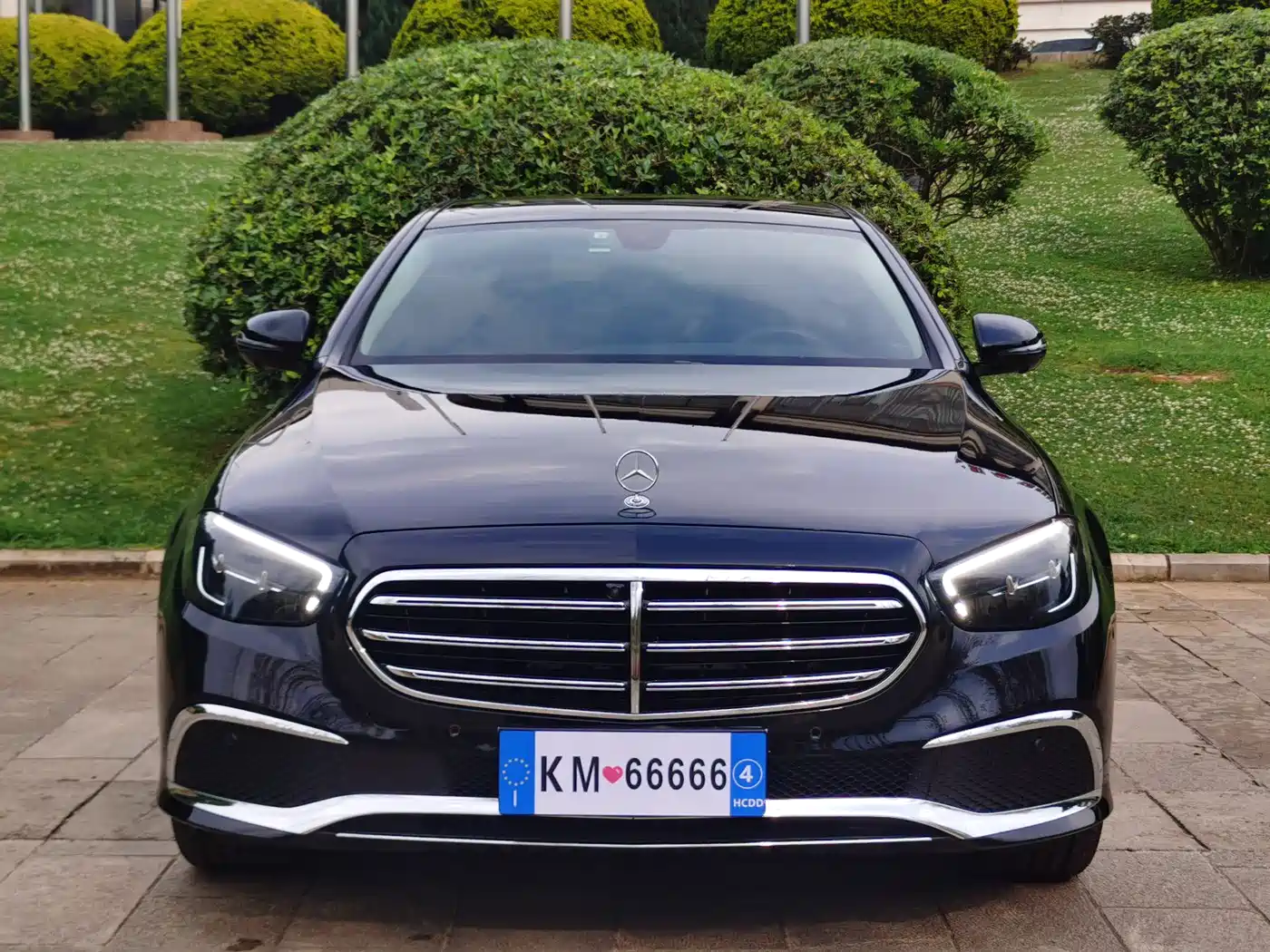 Mercedes-Benz E-Class 2023 Facelift E 300 L Fashion фото 2