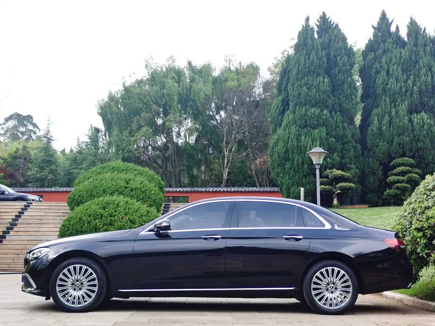 Mercedes-Benz E-Class 2023 Facelift E 300 L Fashion фото 6