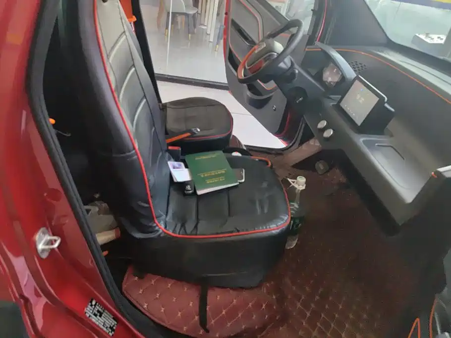 Baojun E100 2019 2019 250KM Smart Edition